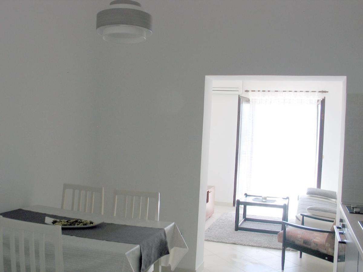 Apartmani Kunteja Pag Town Exterior foto