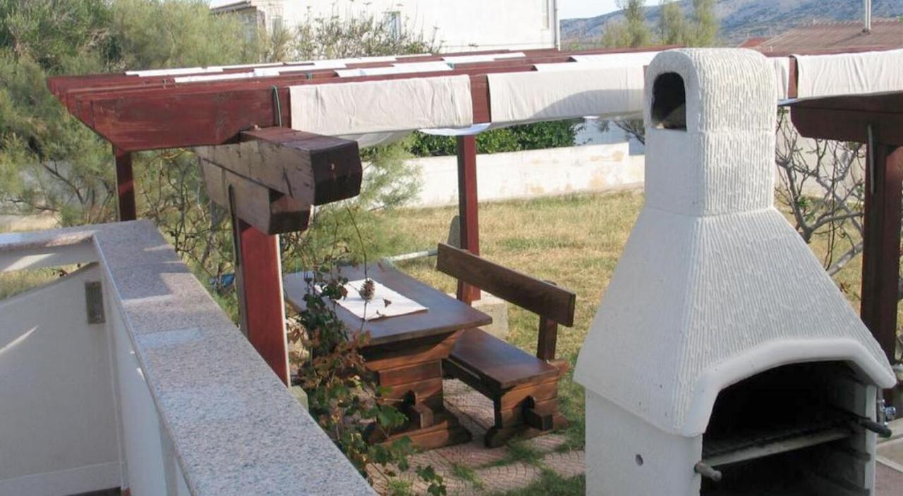 Apartmani Kunteja Pag Town Exterior foto