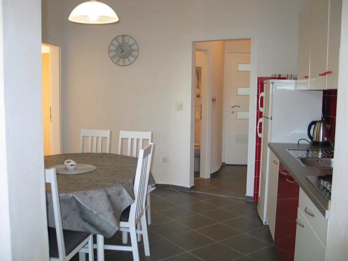 Apartmani Kunteja Pag Town Exterior foto